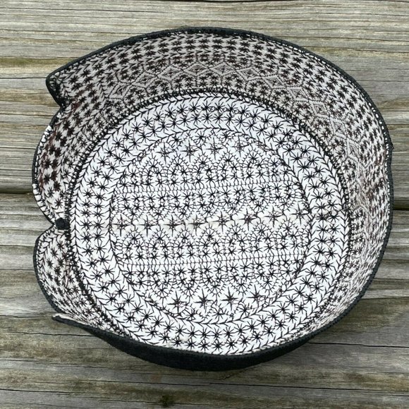 Sindhi Men Hat Round Front Cut Traditional Embroidery Black Cap Topi Hat New - Picture 8 of 11